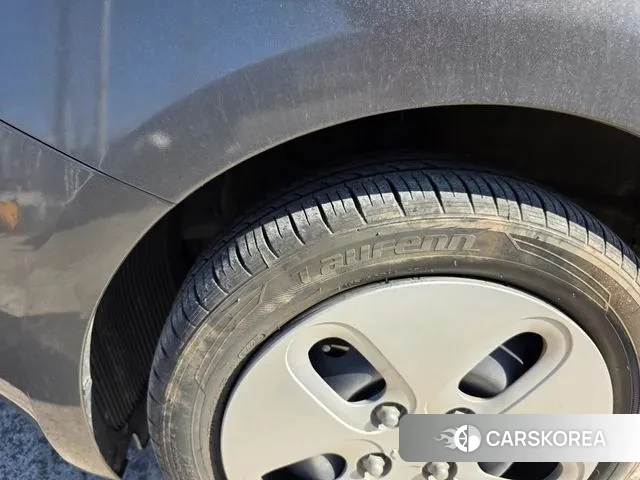 Kia The New Kia Ray 2023 Серый из Кореи, фото 2