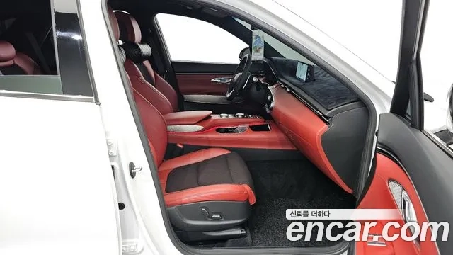 Genesis GV70 2021 Белый из Кореи, фото 2