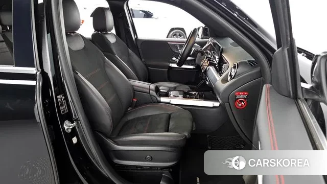 Mercedes-Benz GLB-Class X247 2020 Черный из Кореи, фото 2