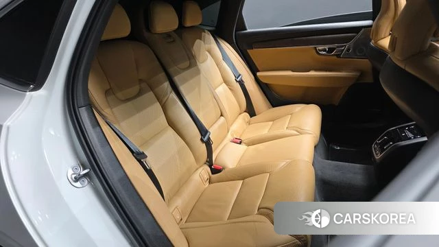 Volvo S90 2022 Белый из Кореи, фото 2