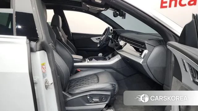 Audi Q8 (4M) 2020 Белый из Кореи, фото 2