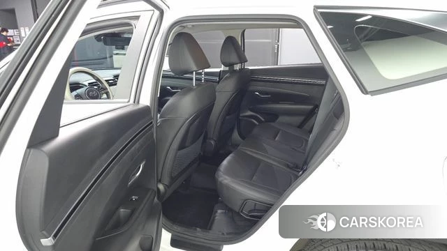 Hyundai Tucson (NX4) 2023 Белый из Кореи, фото 2