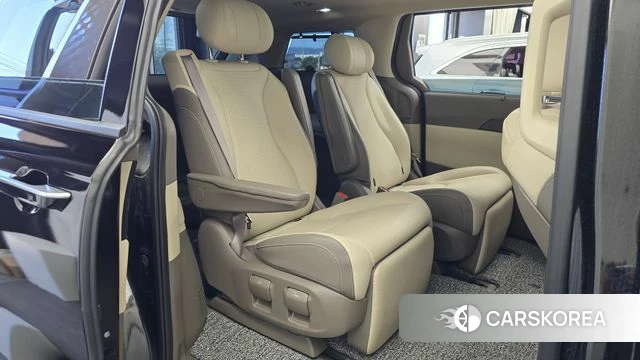 Kia The New Carnival 4th Generation 2024 Черный из Кореи, фото 2