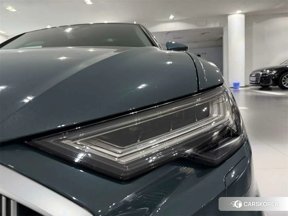 Audi A6 (import) 2020 Зеленый из Китая, фото 2