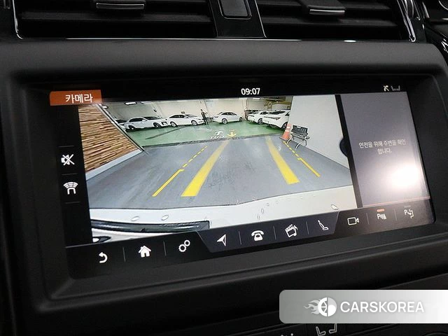 Land Rover Discovery 5 2019 Белый из Кореи, фото 2