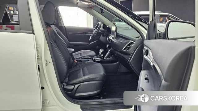 Kia Seltos 2022 Белый из Кореи, фото 2