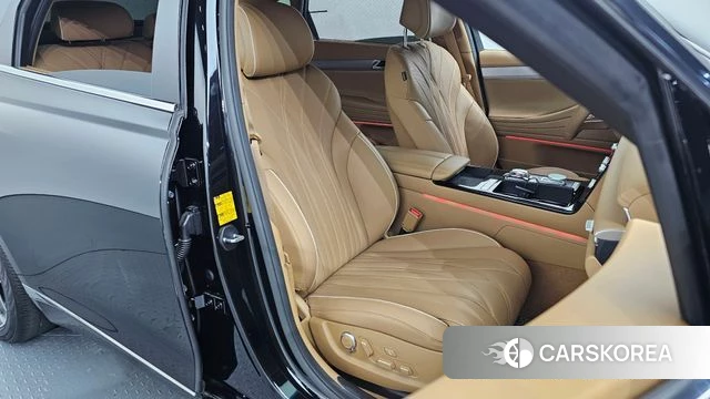 Genesis G80 (RG3) 2024 Черный из Кореи, фото 2