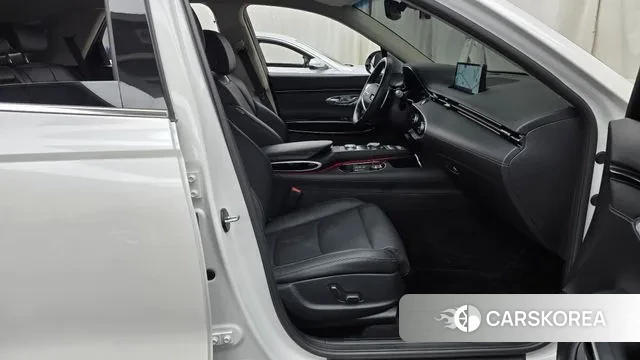 Genesis GV70 2022 Белый из Кореи, фото 2