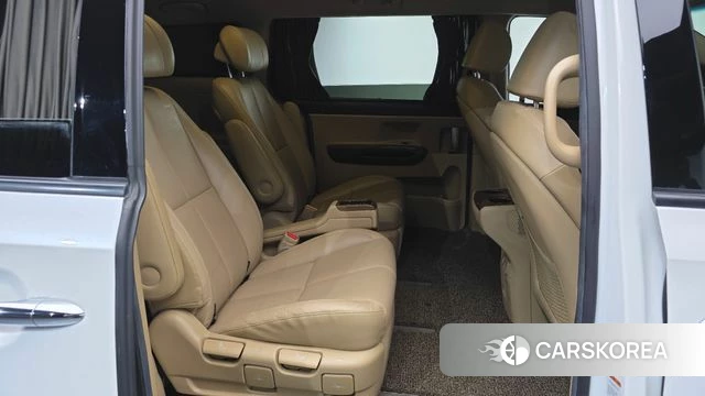 Kia All New Carnival 2018 Белый из Кореи, фото 2
