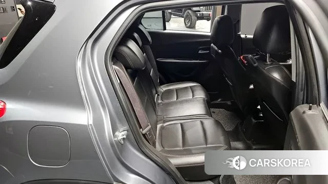 Chevrolet (GM Daewoo) The New Trax 2018 Серебристо-серый из Кореи, фото 2