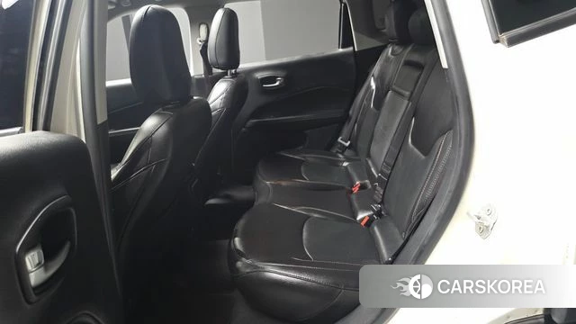 Jeep Compass 2nd Generation 2019 Белый из Кореи, фото 2
