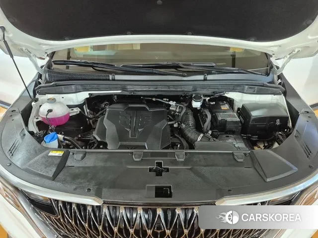 Kia Carnival 4th generation 2023 Белый из Кореи, фото 2