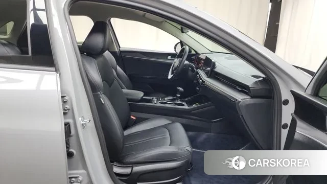 Kia The New K5 3rd generation 2024 Серебристо-серый из Кореи, фото 2