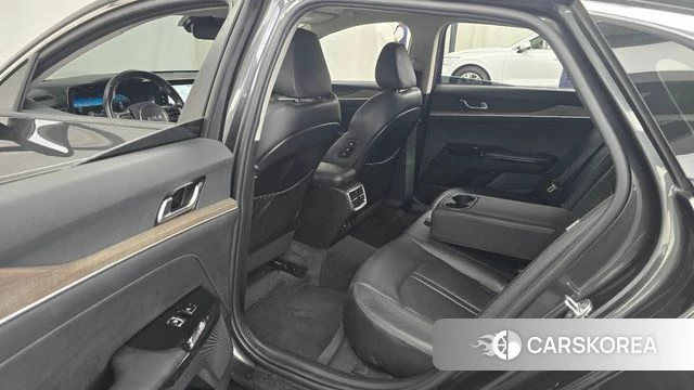 Kia K5 3rd generation 2021 Серый из Кореи, фото 2