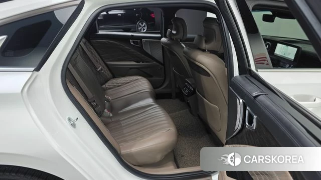 Kia K8 Hybrid 2022 Белый из Кореи, фото 2