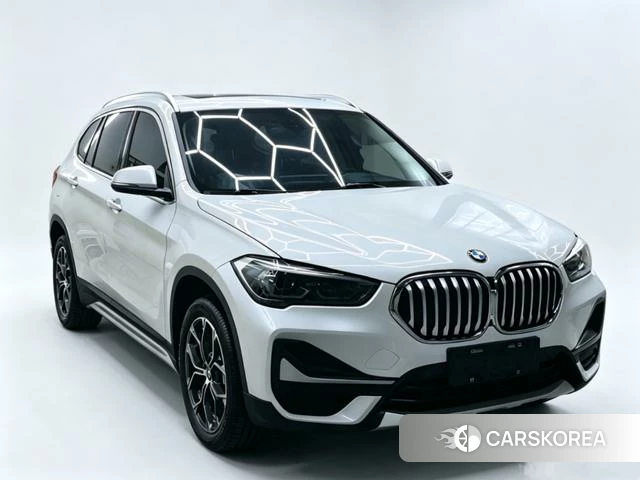 BMW X1 2023 Белый из Китая, фото 2