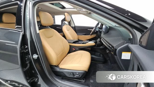 Kia EV6 2022 Серый из Кореи, фото 2