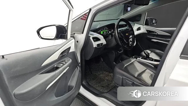 Chevrolet (GM Daewoo) Bolt EV 2018 Белый из Кореи, фото 2