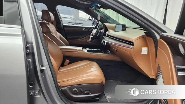 Genesis Electrified G80 (RG3) 2022 Серебристо-серый из Кореи, фото 2