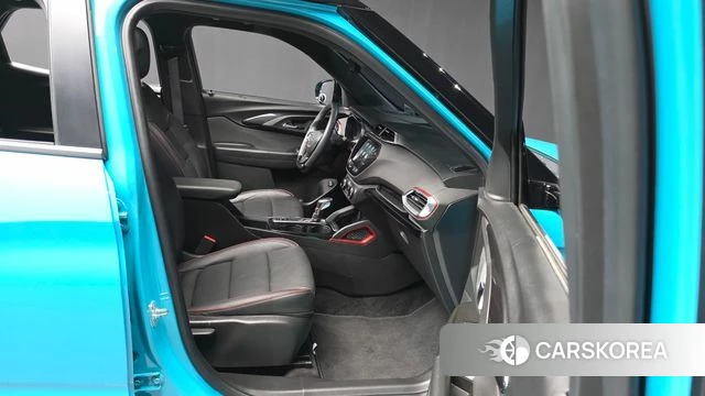 Chevrolet (GM Daewoo) Trailblazer 2021 Небесно-голубой из Кореи, фото 2