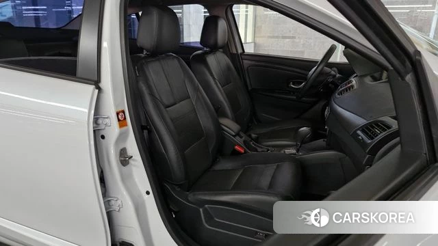 Renault Korea (Samsung) SM3 Neo 2019 Белый из Кореи, фото 2