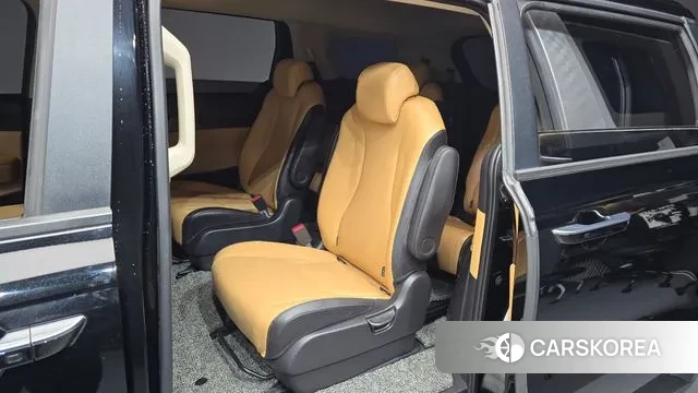 Kia Carnival 4th generation 2022 Черный из Кореи, фото 2