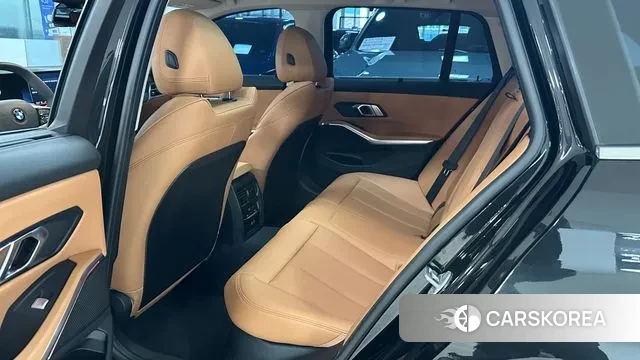 BMW 3 Series (G20) 2025 Черный из Кореи, фото 2