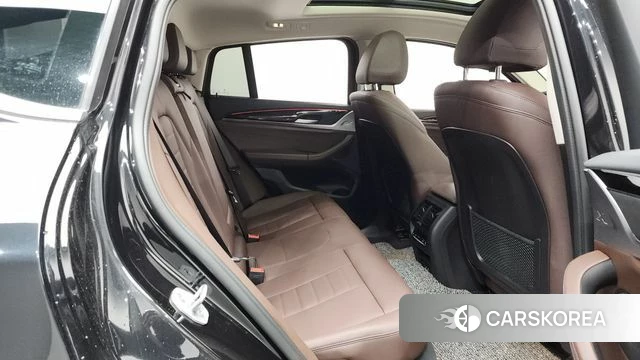 BMW X4 (G02) 2023 Черный из Кореи, фото 2