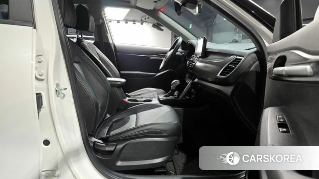 Kia Seltos 2021 Белый из Кореи, фото 2