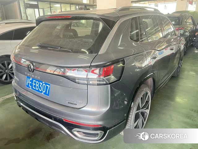 Volkswagen Tanyue 2023 Темно-серый из Китая, фото 2