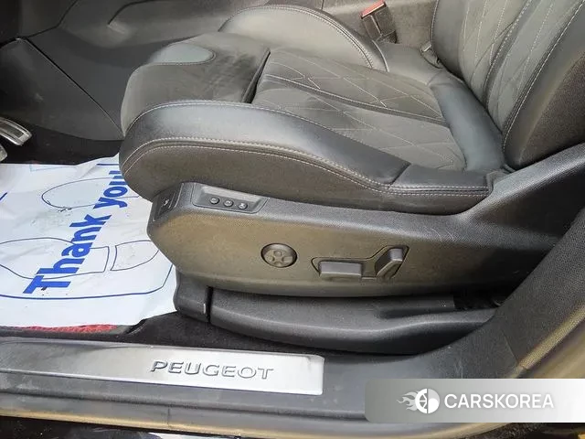 Peugeot 3008 second generation 2019 Черный из Кореи, фото 2