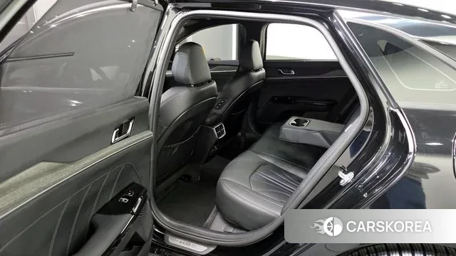 Kia The New K5 3rd generation 2024 Черный из Кореи, фото 2