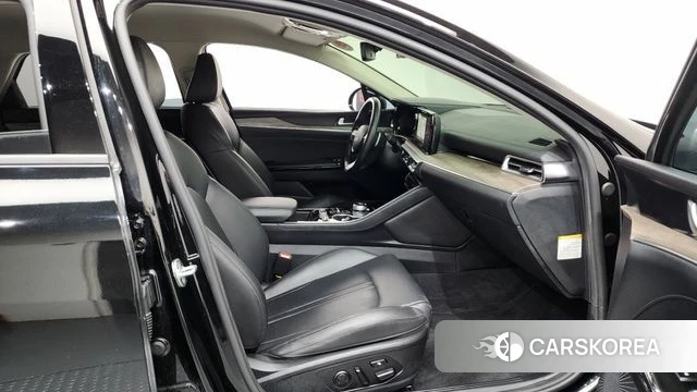 Kia K5 Hybrid 3rd Generation 2022 Черный из Кореи, фото 2