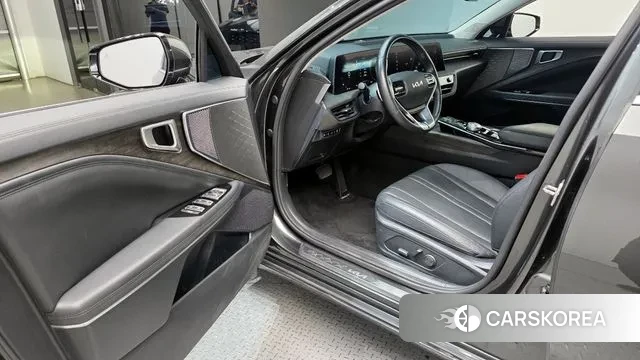 Kia K8 2023 Серый из Кореи, фото 2