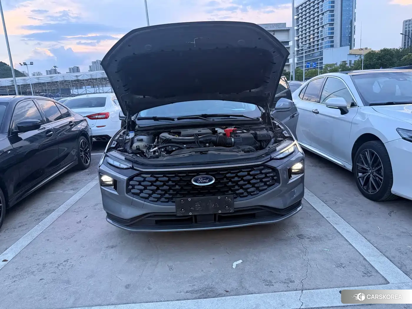 Ford Mondeo 2025 Silver/gray из Китая, фото 2