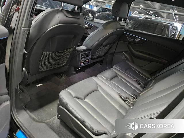 Audi Q7 (4M) 2022 Черный из Кореи, фото 2