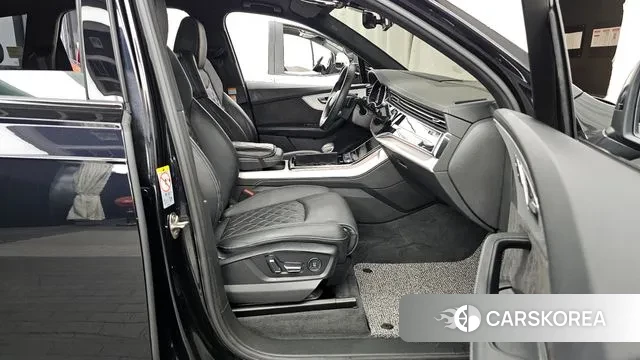 Audi Q7 (4M) 2021 Черный из Кореи, фото 2