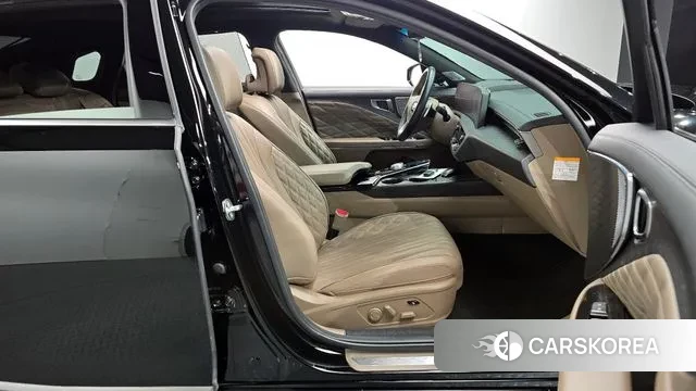 Kia K8 Hybrid 2023 Черный из Кореи, фото 2