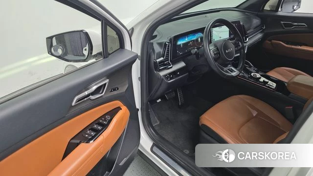 Kia Sportage 5th Generation 2023 Белый из Кореи, фото 2