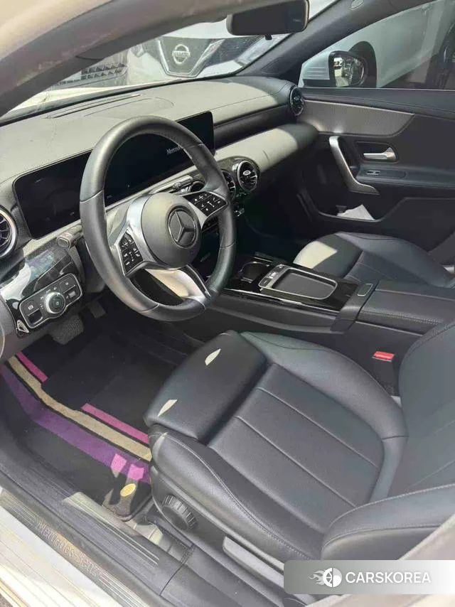 Mercedes-Benz Class A 2024 Белый из Китая, фото 2