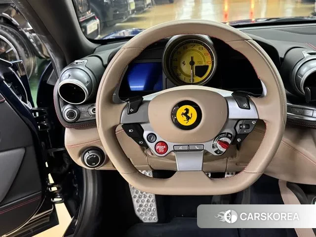 Ferrari GTC4 Russo 2018 Синий из Кореи, фото 2