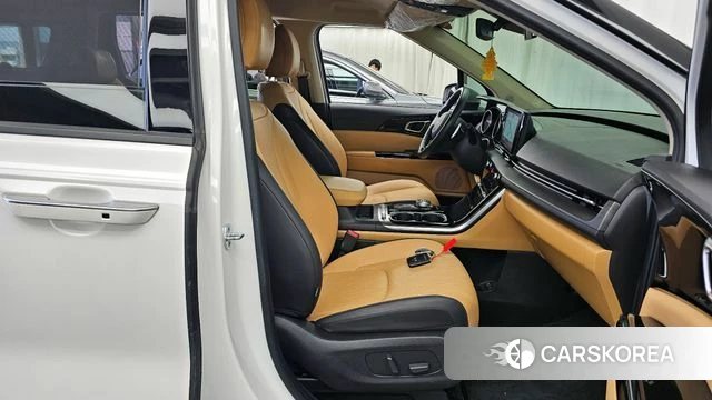 Kia Carnival 4th generation 2022 Белый из Кореи, фото 2
