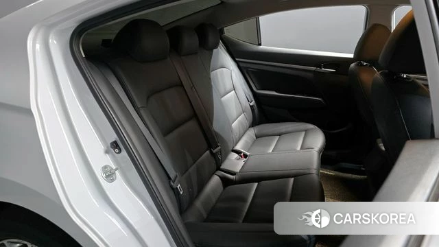 Hyundai The New Avante AD 2019 Белый из Кореи, фото 2