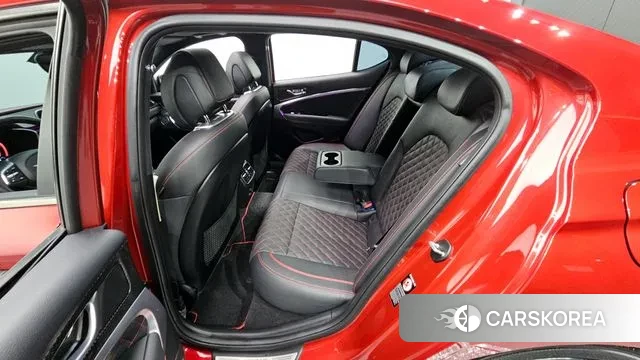 Genesis G70 2019 Красный из Кореи, фото 2