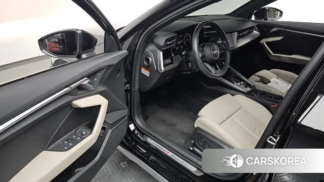 Audi A3 (8Y) 2024 Черный из Кореи, фото 2