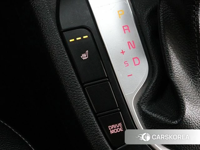 Kia The New K3 2nd generation 2022 Белый из Кореи, фото 2