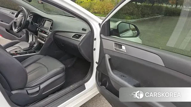 Hyundai Sonata New Rise 2019 Белый из Кореи, фото 2