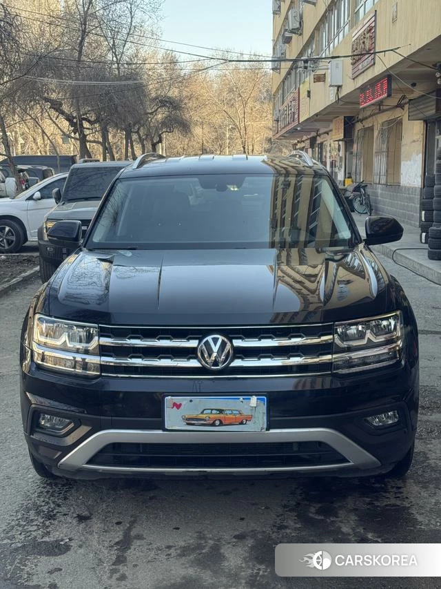 Volkswagen Tourang 2019 Черный из Китая, фото 2