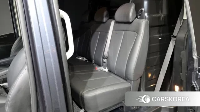 Hyundai Staria 2023 Синий из Кореи, фото 2