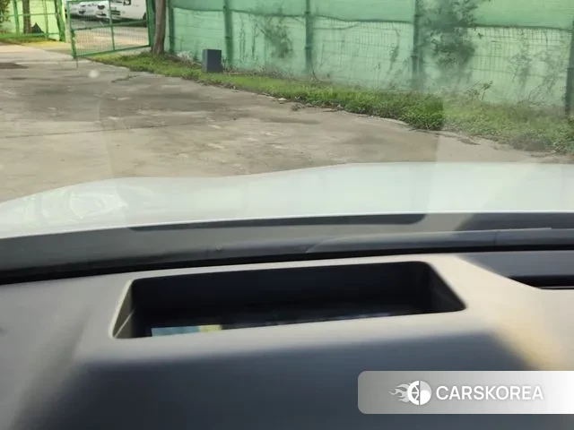 Kia The New K5 Hybrid 3rd generation 2023 Белый из Кореи, фото 2